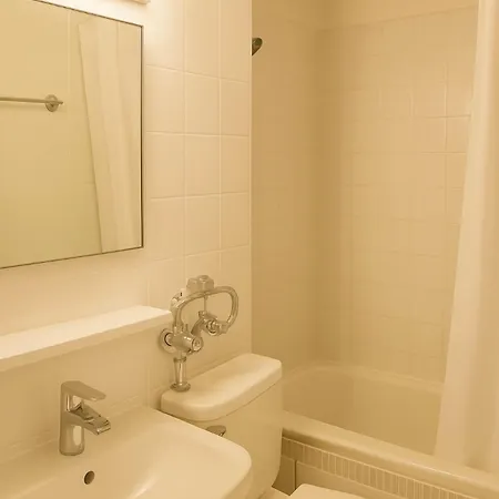 Design Mit Balkon 15 Min Airport